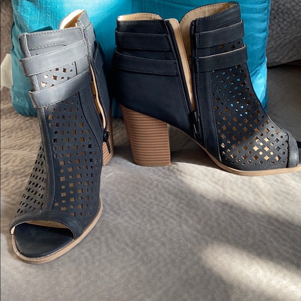 Black Peep toe Booties